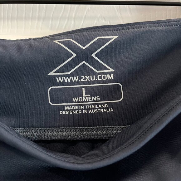 2xu compression leggings - Picture 2 of 4